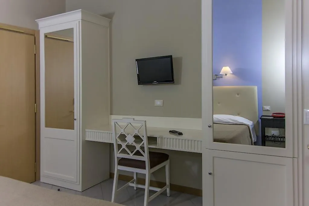 Hotel Brasile Montecatini Terme 3*,  Italy