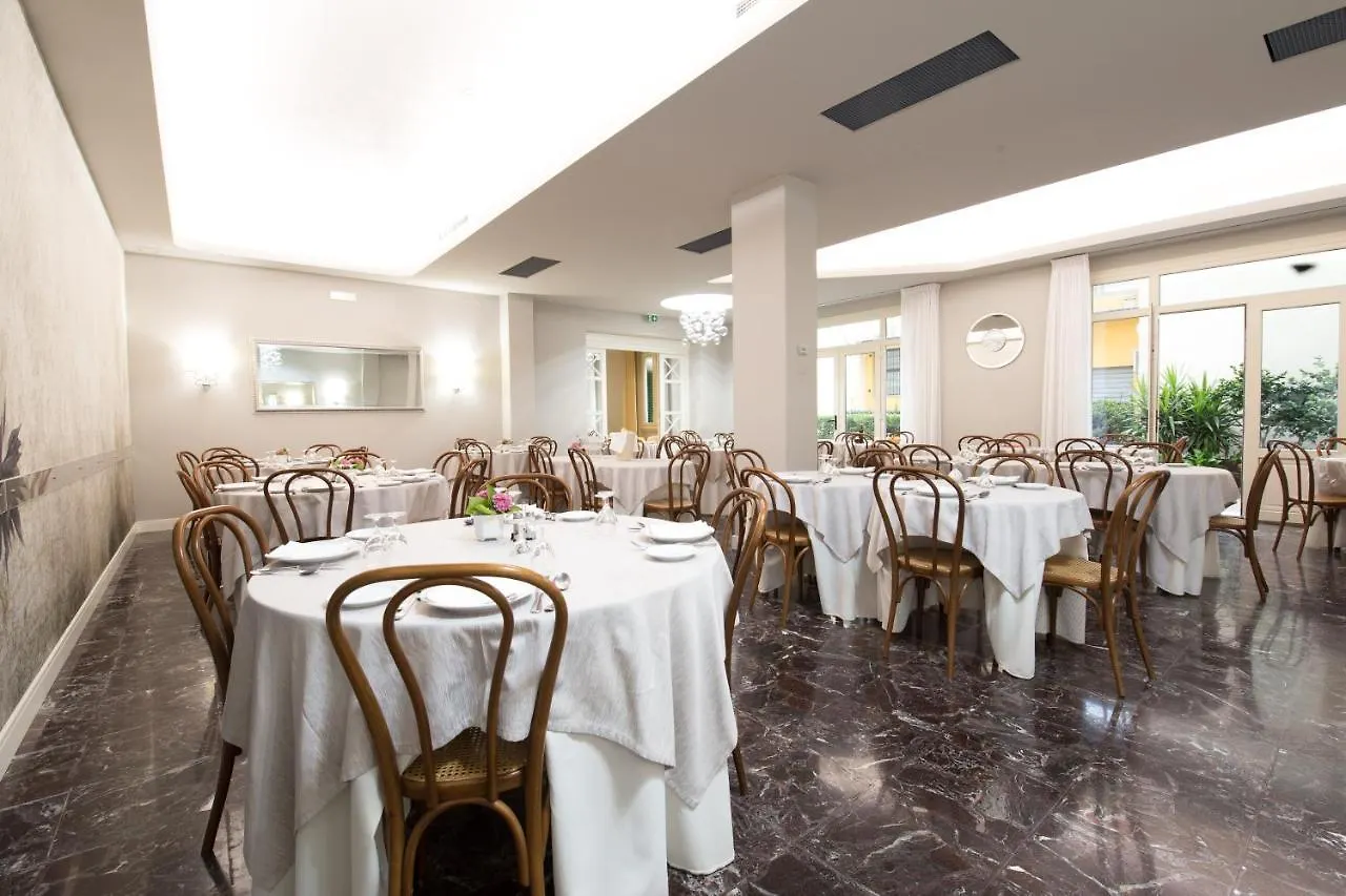 Hotel Brasile Montecatini Terme 3*,  Italy